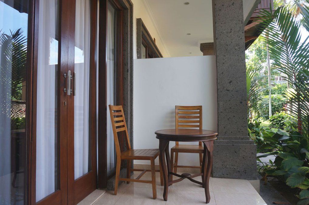 होटल Villa Sonia Bisma 3*